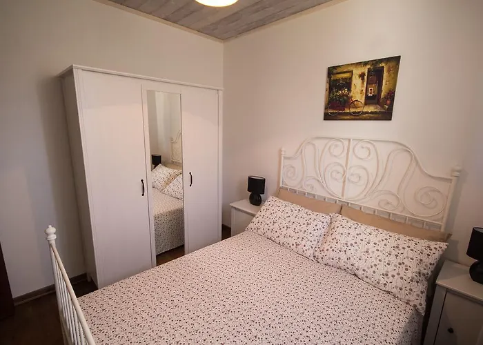 Banek * Novigrad Istria